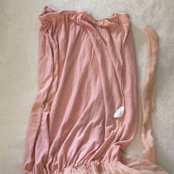 Halter tie neck top - Picture 5 of 7